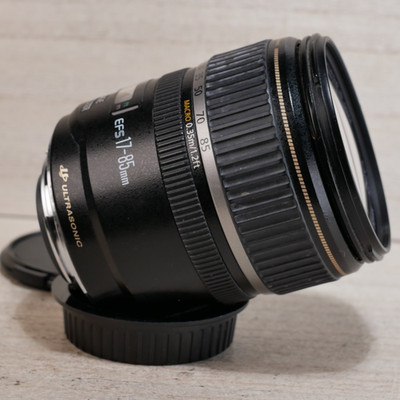 Canon EF-S 17-85mm f/4-5.6 IS USM Zoom DSLR Camera Lens
