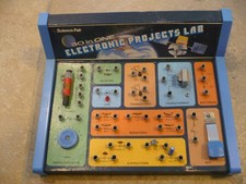 Radio Shack Science Fair 30 in 1 Electronics Project Kit Radio Shack 28-161