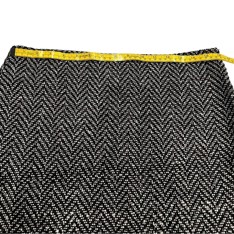 Falda Dobladillo Cuentas Patrón Chevron Rosa Inglesa, Blanco y Negro Talla Cremallera Talla LG Foto 4 de 4