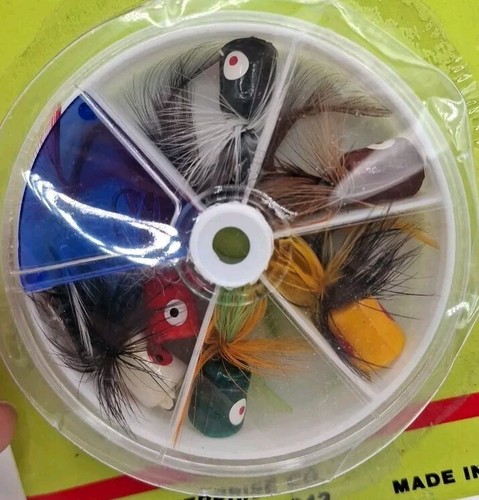Vintage TAITEX ENTERPRISE Co. fly fishing 6 piece assorted poppers - Picture 2 of 3