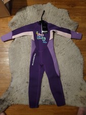 Girls NWT Wet Suit Dive And Sail Manta Surfing Beach Wear - Size Large
