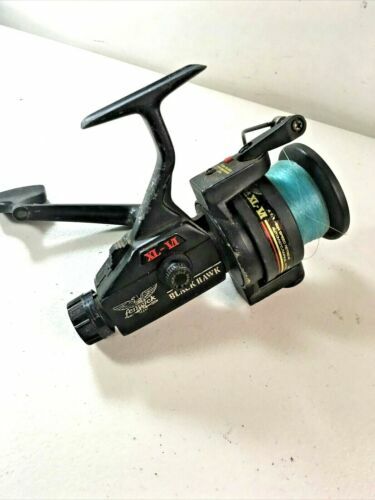 Fenwick Blackhawk XL-II Spinning Fishing Reel Works Nice Fenwick Blackhawk XL-II Spinning Fishing Reel Works Nice