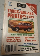 The Truck Van and 4X4 Book 1992 NEW & Used price guide . Pace Publications