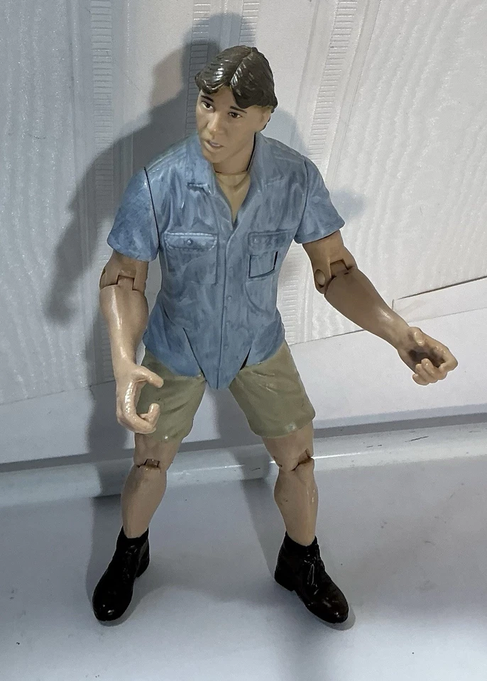 Steve Irwin Talking Crocodile Hunter 6.5”T Blue Shirt & 2001 Black Bear K&M 3”L - Image 3 of 4