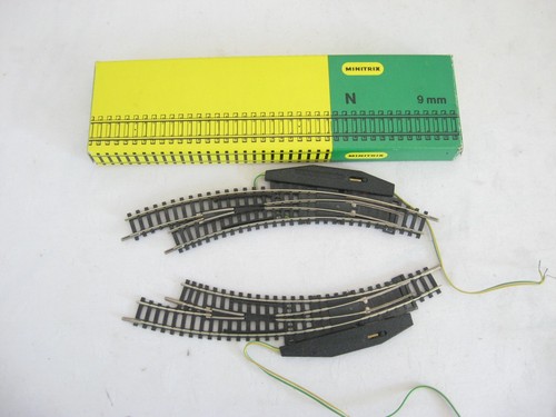 MF18/19* Minitrix N 14943 Bogenweichenpaar elektrisch funktionsüberprüft | Condition: Gebraucht