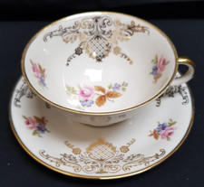 Vintage Bavaria Elfenbein Porzellan Tea Cup and Saucer Gold and Flower Pattern