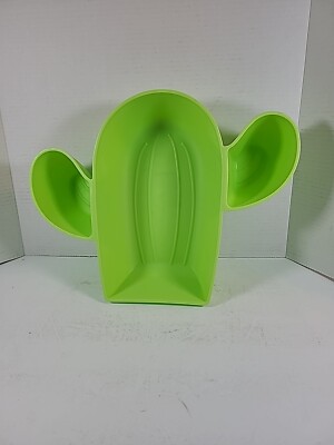 Target Bullseye Summer Plastic Cactus Chip & Dip Serving Bowl Tray 13 L (NEW)