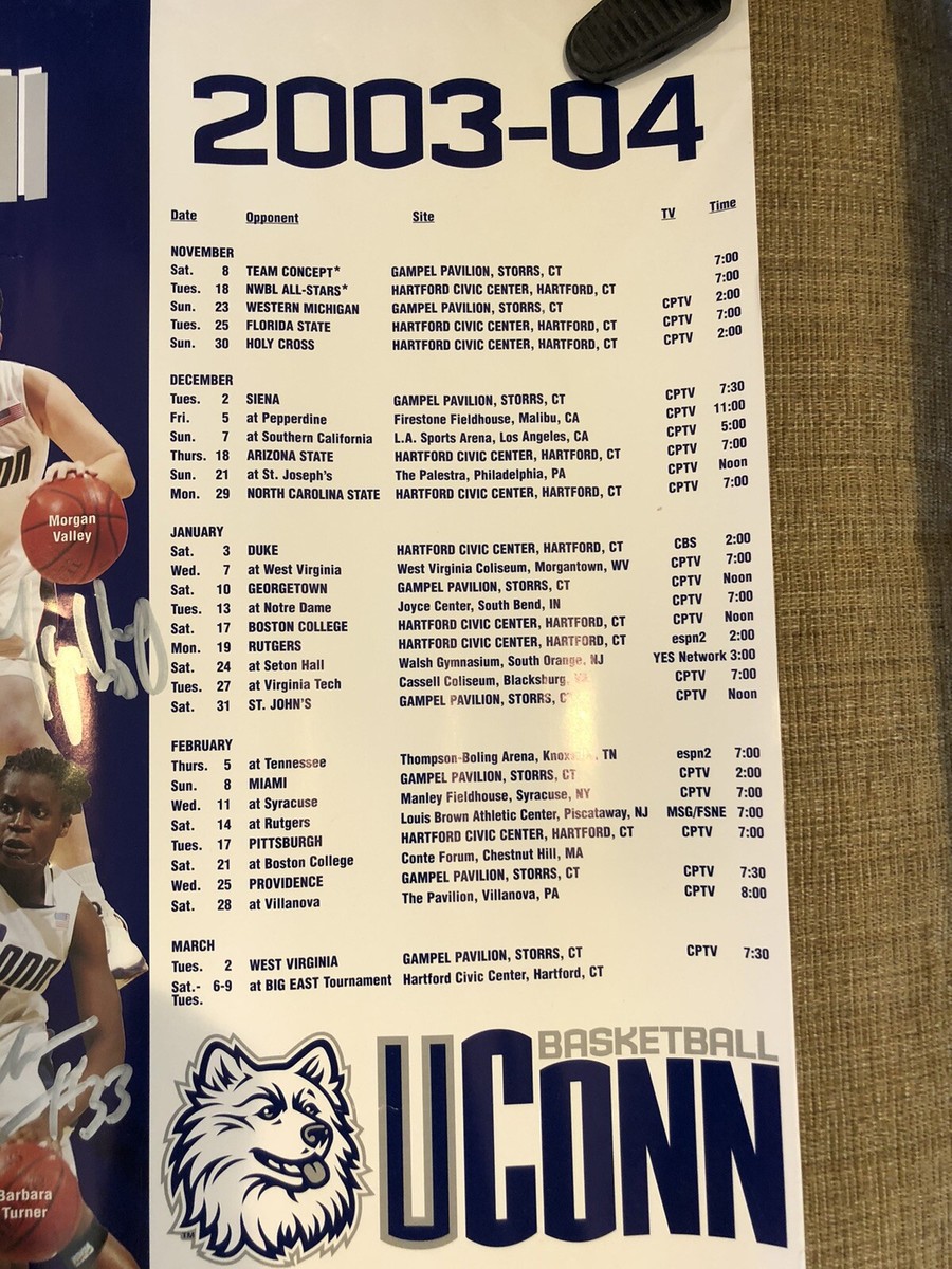 UConn Okafor & Taurasi サイン入り表紙 Diana Taurasi Signed 8x10 Photo - JSA COA - UConn Huskies