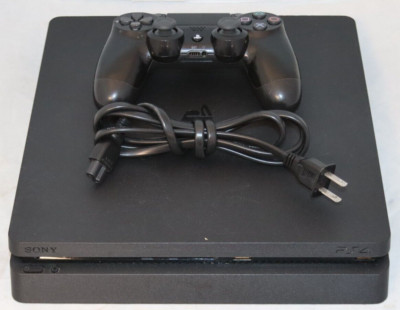 Sony PlayStation 4 Slim (CUH-2215B) W/ controller and power cord