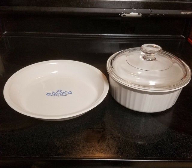 Vintage Corningware French White Round Baking Dish And Blue Cornflower