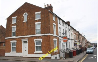 Foto 6x4 Kreuzung von Waylen Street und Baker Street Reading c2014
