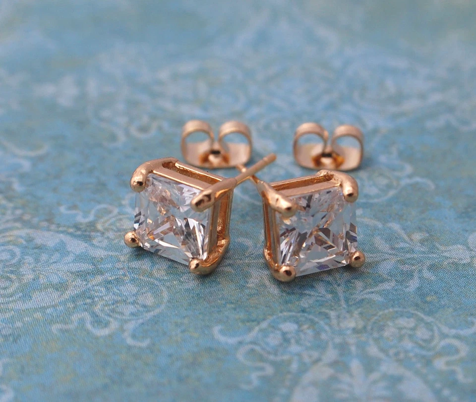 BÓVEDA ÉPICA - Topacio Blanco Corte Princesa Cuadrado Lleno de Oro 14k - Pendiente Foto 3 de 4