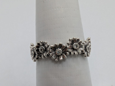PANDORA Sterling Silver 925 Sparkling Daisy Flower Ring Size 52)