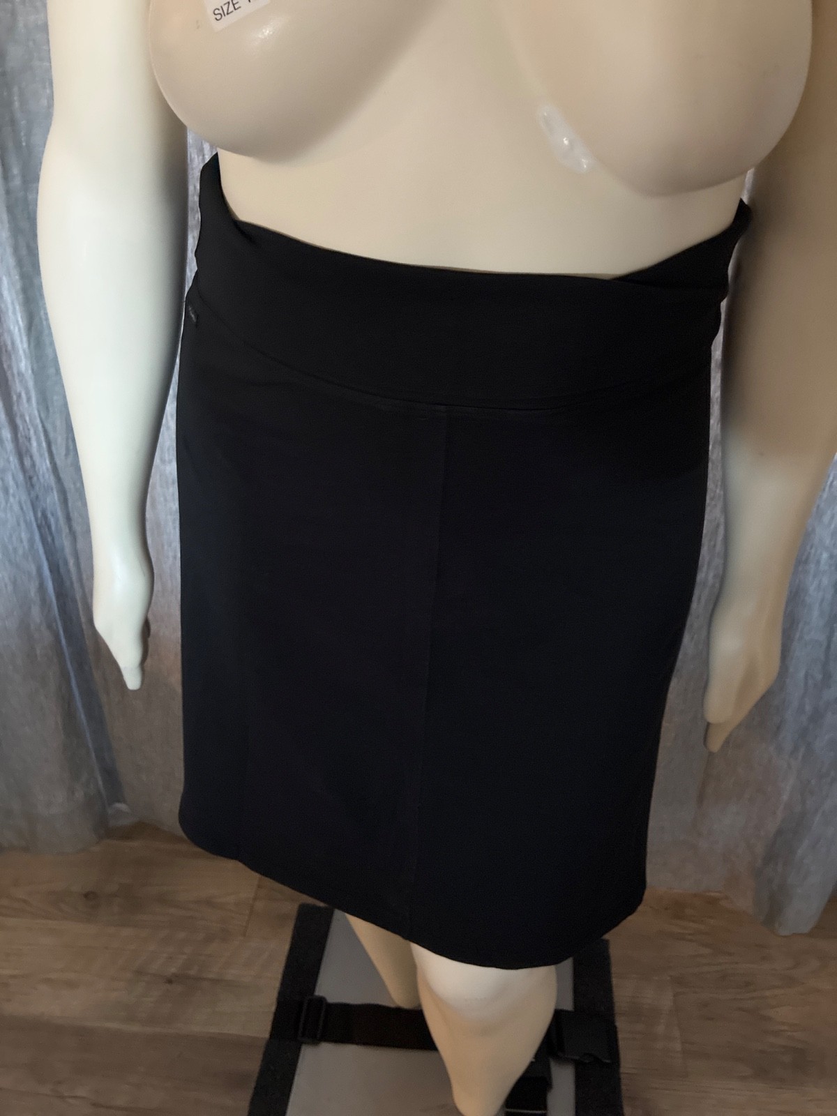 COLUMBIA Rocky Ridge III Cotton Jersey Circle Skirt Women's XL Black Stretch