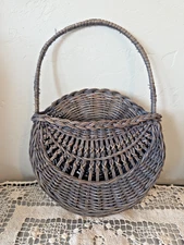 Vtg Hanging Wicker Rattan Basket Wall Pocket Door Hanger Boho Decor Primitive