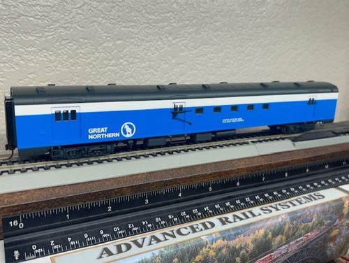 GREAT NORTH " BIG SKY BLUE" EQUIPAJE-MAIL RPO/ 932-9048 HO Escala INTERIOR NUEVO | Zustand: New