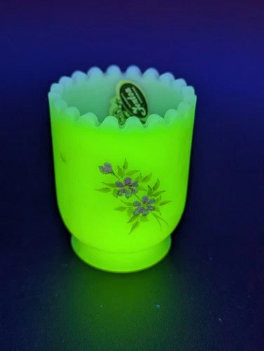 Vintage Fenton Glow Custard Uranium Glass Toothpick Holder