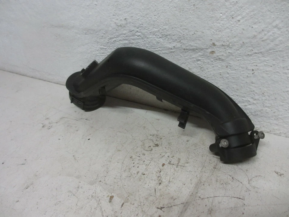 Ansaugrohr Ladeluftrohr Skoda Octavia II Combi Facelift Bj.2009.03C145673H. - Bild 3 von 4