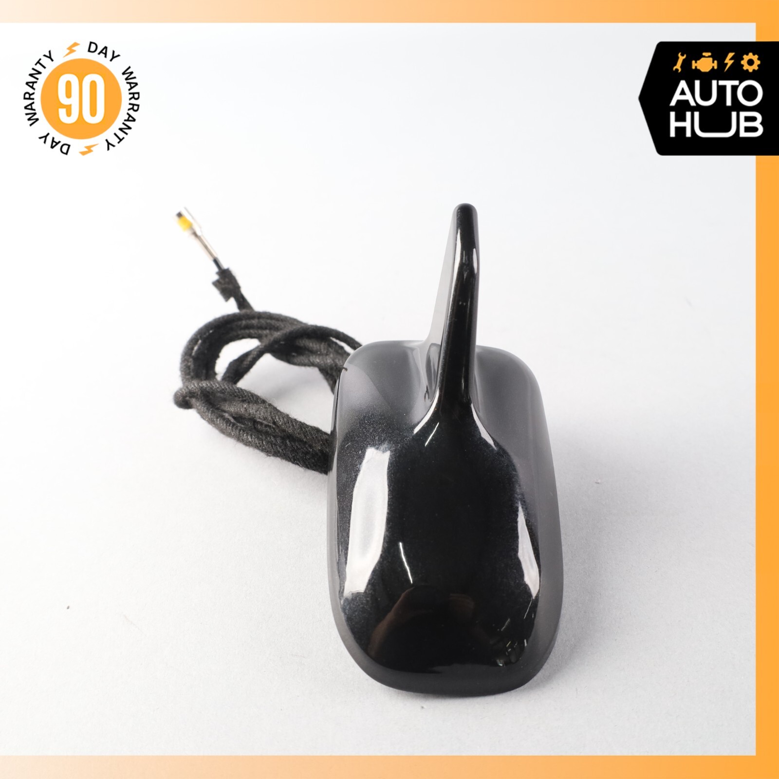 03-13 Maserati Quattroporte M139 Top Roof Shark Fin Radio Antenna GPS OEM 68k