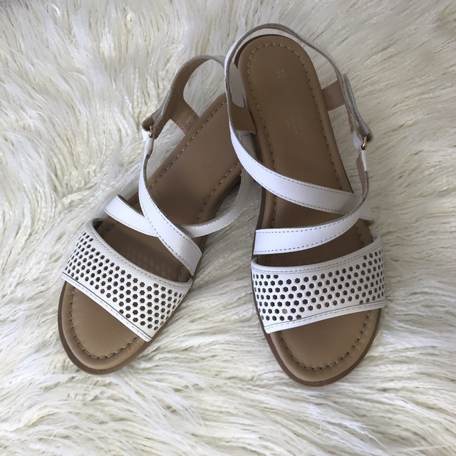 taos sneakers on sale