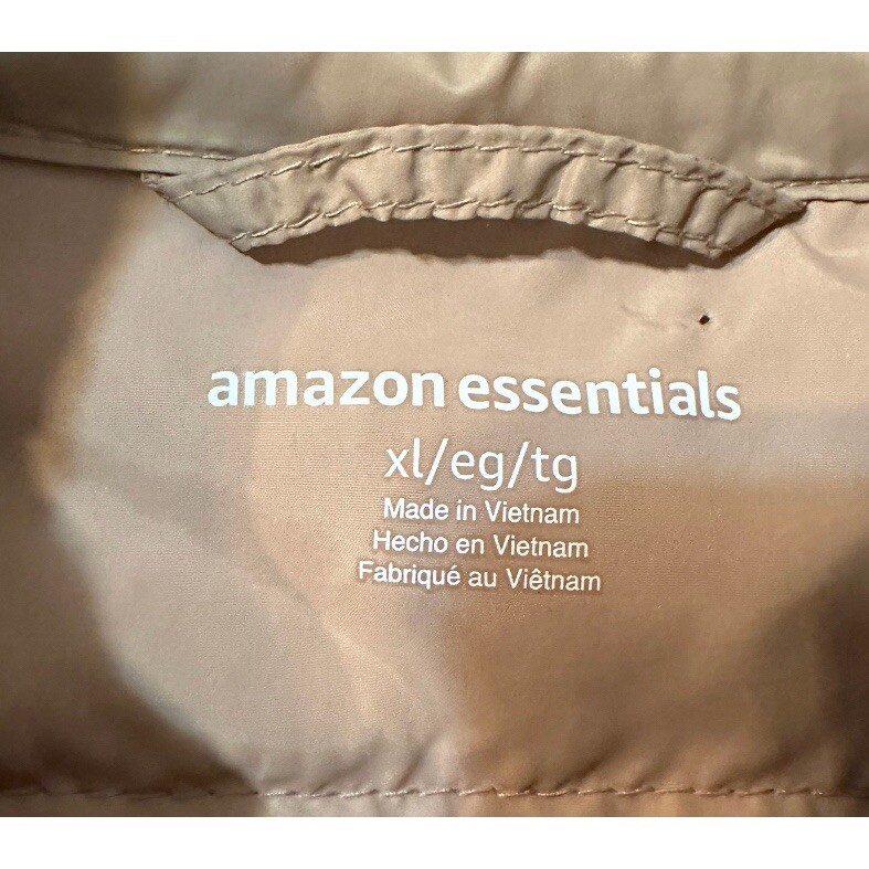 Amazon Essentials Padded Water Resistant Puffer Q… - image 6