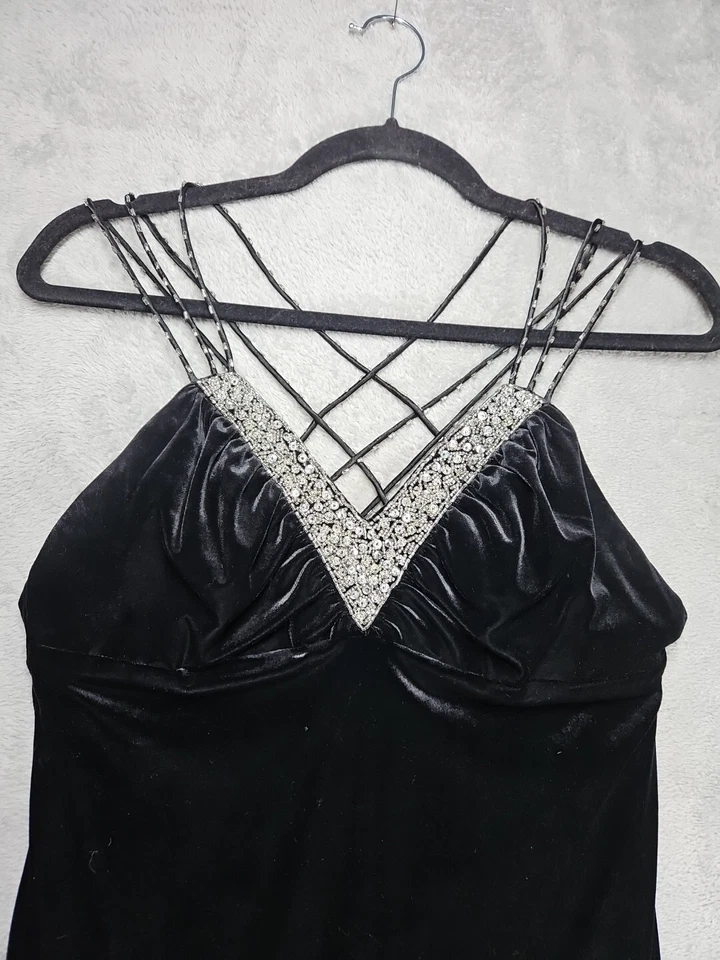 Maxi Vestido Formal Dave & Johnny By Laura Ryner Negro Terciopelo Cuentas Talla 5/6 Usado en Excelente Condición Foto 2 de 4