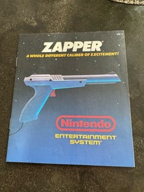 Original 1985 Nintendo NES Zapper Duck Hunt Gun NES-005 Gray Vintage Tested