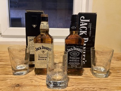 Jack Daniel s Honey & Old No.7 Whisky In Blechdosen. 700ml + 3 Gläser 