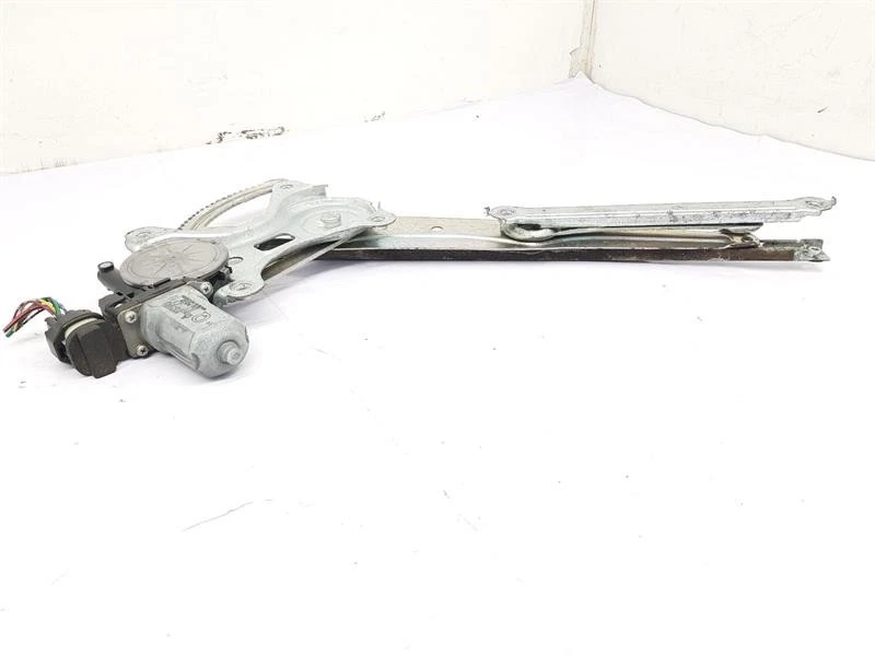 2014 MITSUBISHI L200 FRONT WINDOW REGULATOR LH PASSENGER SIDE PICK UP - Image 4 of 4