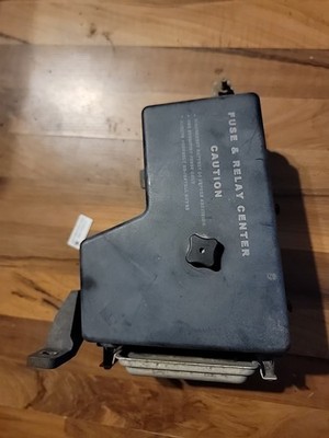 2003-2005 Dodge Ram 1500/2500/3500 TIPM IPM Fuse Box P05026034AC