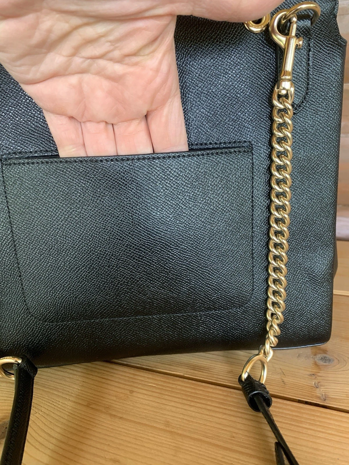 Borsa Coach Avery Flap Carryall in pelle a tracolla con manico superiore a catena