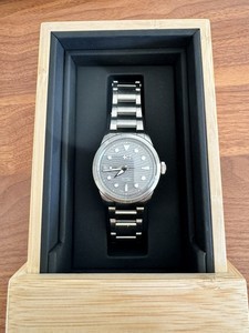 Christopher Ward C65 Dune 38mm Automático – Eolio Juego Completo + Correa de Lona