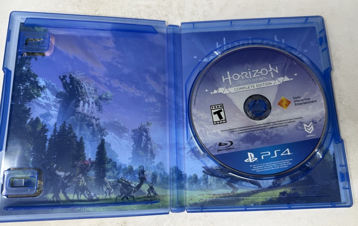Horizon Zero Dawn - Complete Edition - Sony PlayStation 4 Mint