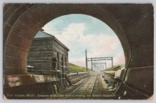 Port Huron, Mich., Entrance to St. Clair Tunnel, electric Divided Back 1913