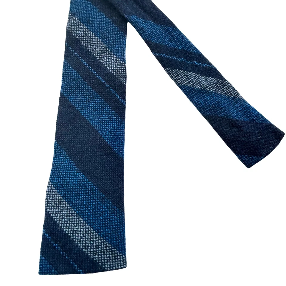 Churchill Weavers 紧身羊毛领带手工编织方形蓝色灰色条纹 60-70 年代 — 第 2/4 张图片