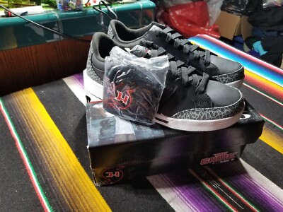 NOS The Game 310 Hurricane Black Gray Size Y6.5