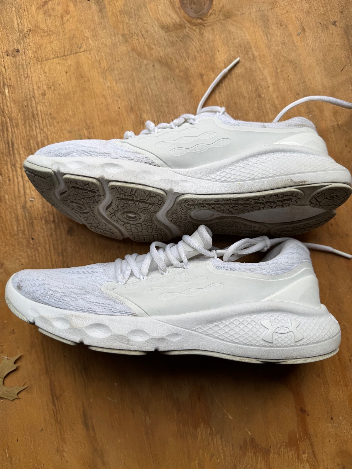 Under Armour Womens Shoes UA W Charged Vantage 9.5 Wht  / Wht  #3023565-104 NWD