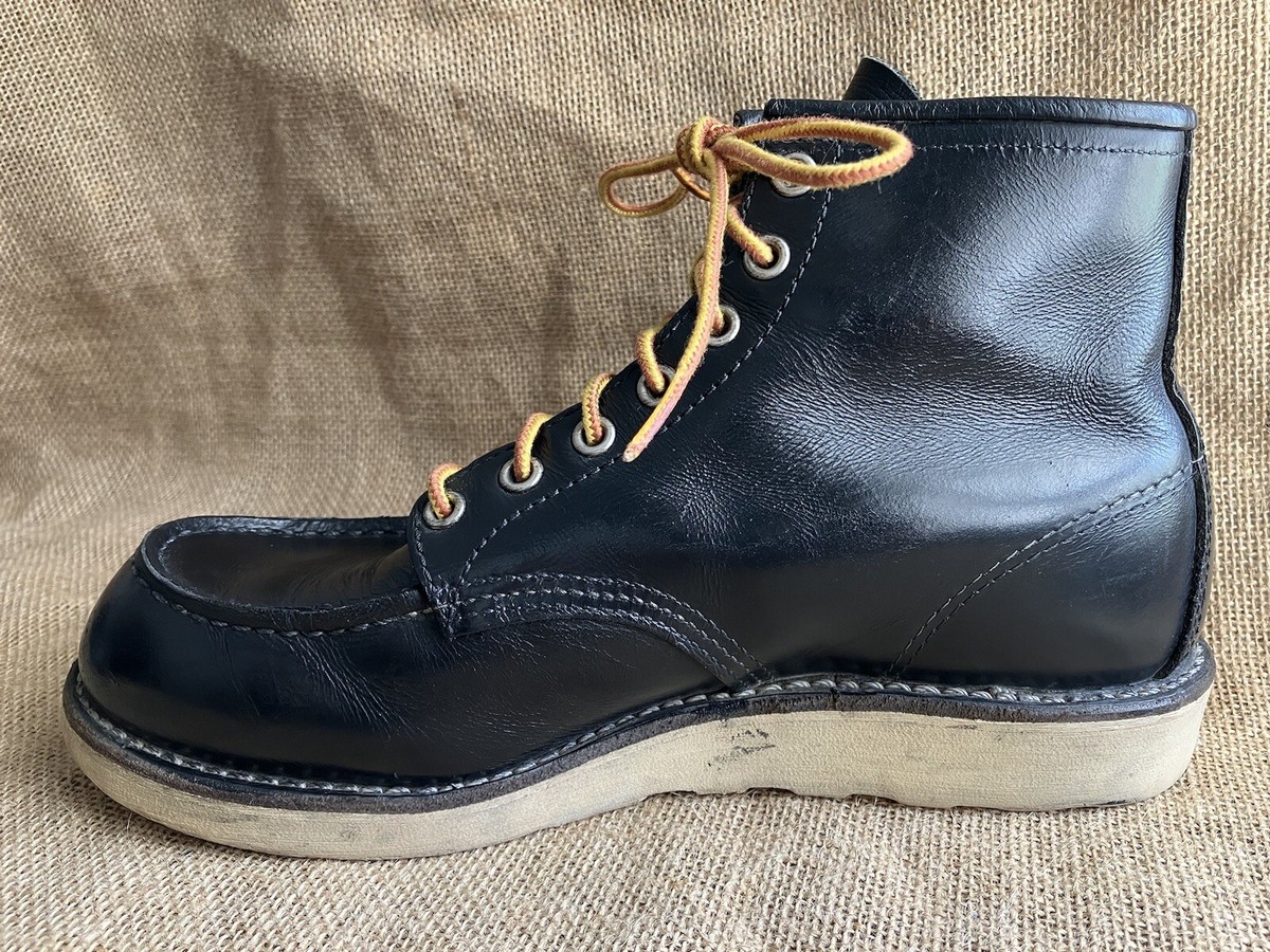 RED WING 8130 Classic Moc Toe Black Oro Legacy Leather Work
