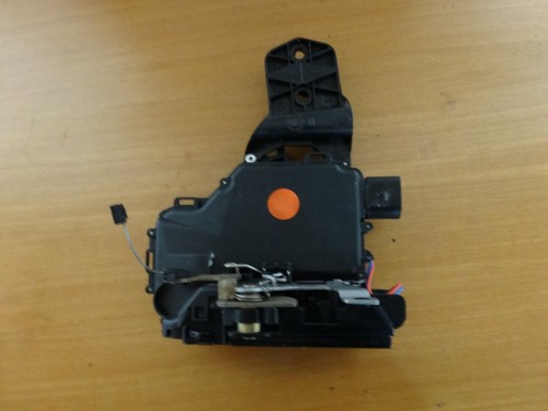 VW Passat 3B Türschloss Tür Schloss vorne rechts 3B1837016A