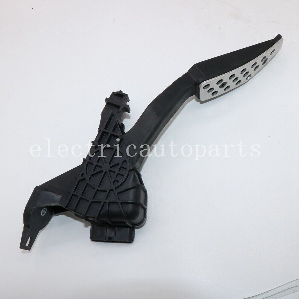 OEM Throttle Pedal Gas Sensor 198800-3081 For 2004-2006 OEM Throttle Pedal Gas Sensor 198800-3081 For 2004-2006