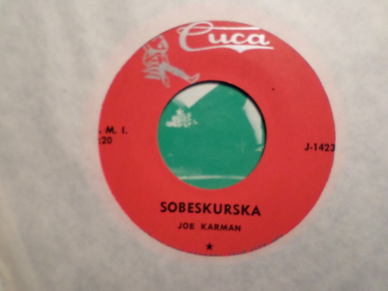 CUCA 45 RECORD red label J-1423 / JOE KARMAN / GROWING ROSE WALTZ / SOBESKURSKA