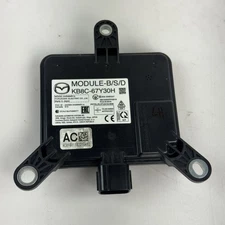2017-2025 MAZDA CX-5 Rear Blind Spot Monitor Radar Sensor Module KB8C-67Y30H OEM