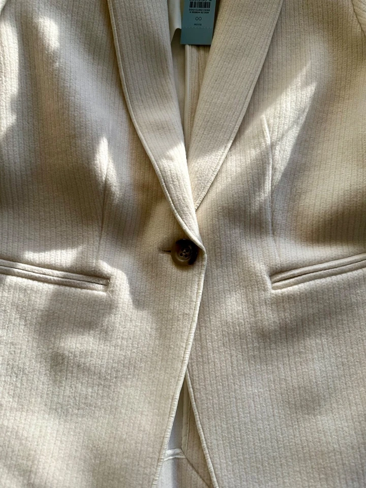 Ann Taylor Winter White Tweed Blazer Jacket Size 00P WINTER Career Chic READY - Image 2 of 4