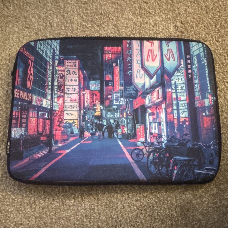 Society6 15in Neoprene Padded Zipper Laptop Sleeve Case City Street Print
