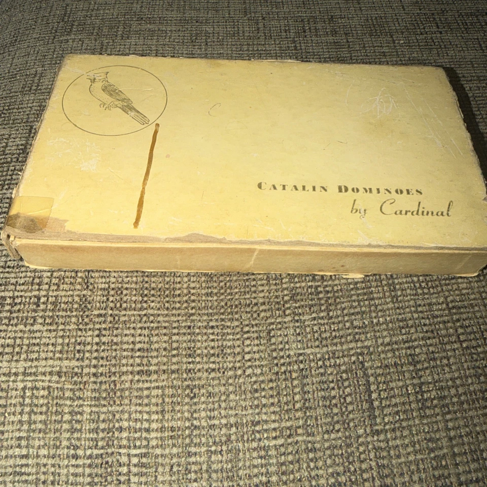 Vintage CATALIN Dominoes by CARDINAL #600 Set 28pc Butterscotch - Image 4 of 4