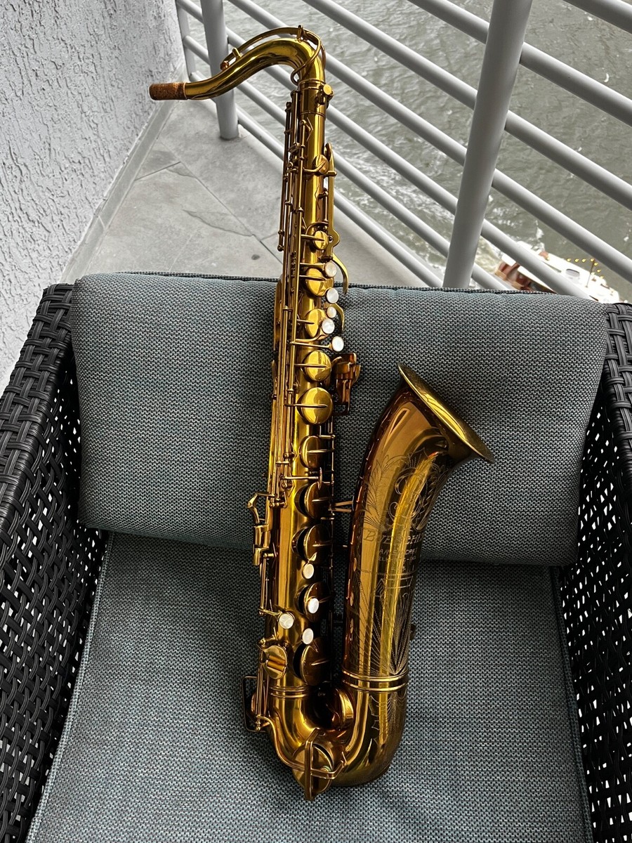 Vintage Buescher Big B aristocrat small bell Tenor Saxophone in