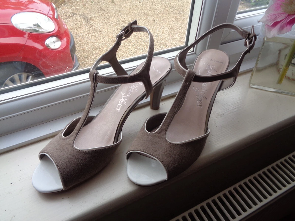 Marks and spencer shop shoes sandals