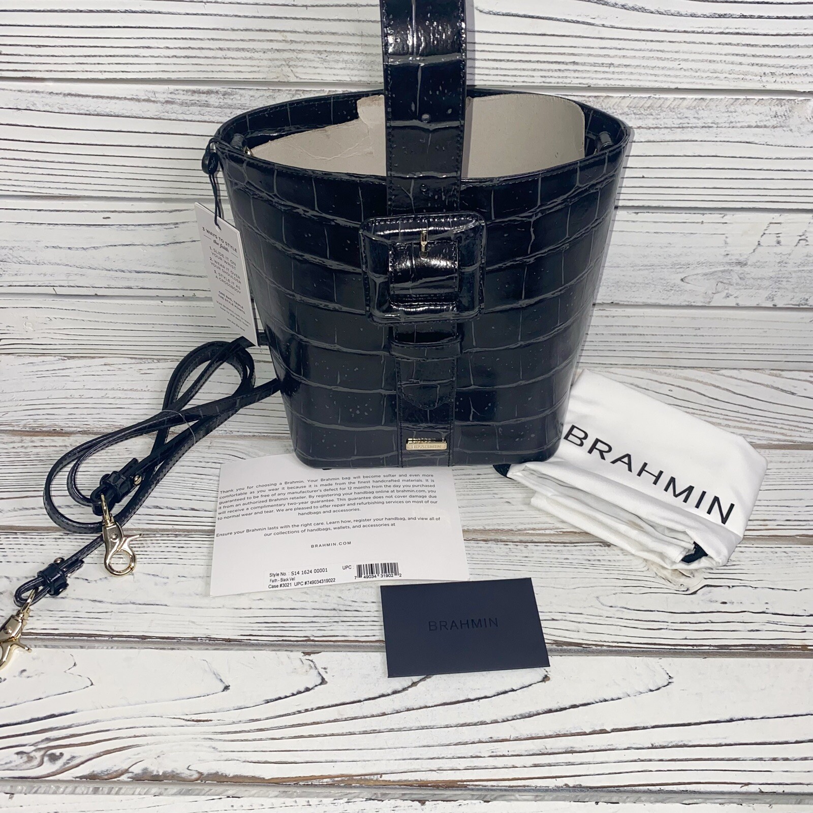 zac zac posen canada