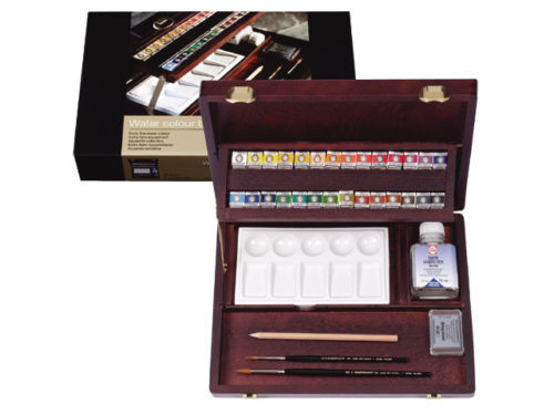 Rembrandt Artists Quality Watercolour Wooden Box - PROFESSIONAL - 05840003