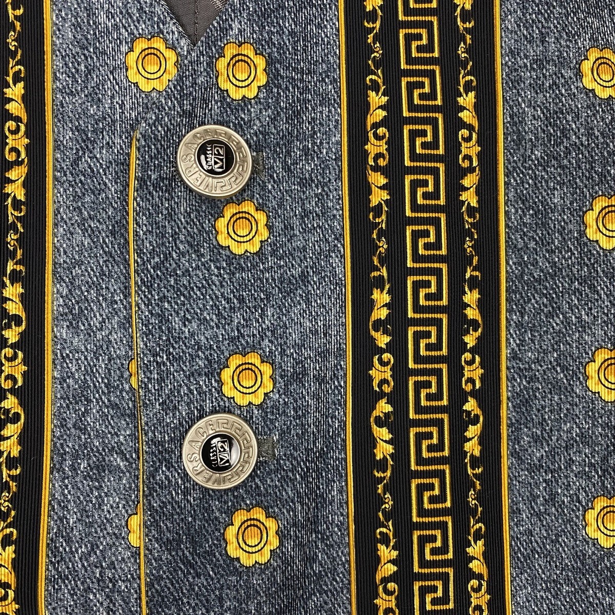 Vintage Authentic Versace Classic V2 vest Made in Italy Vintage Authentic Versace Classic V2 vest Made in Italy